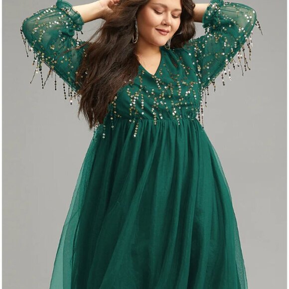 BloomChic Size M Sequin Mesh Patchwork Tassel Dress & Party Dress - Picture 3 of 5